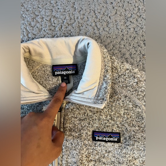 Patagonia Women’s Better Sweater 1/4 zip - Picture 2 of 3